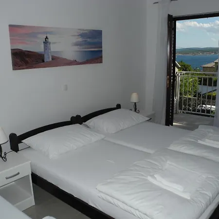 Nives With Balcony Διαμέρισμα *
